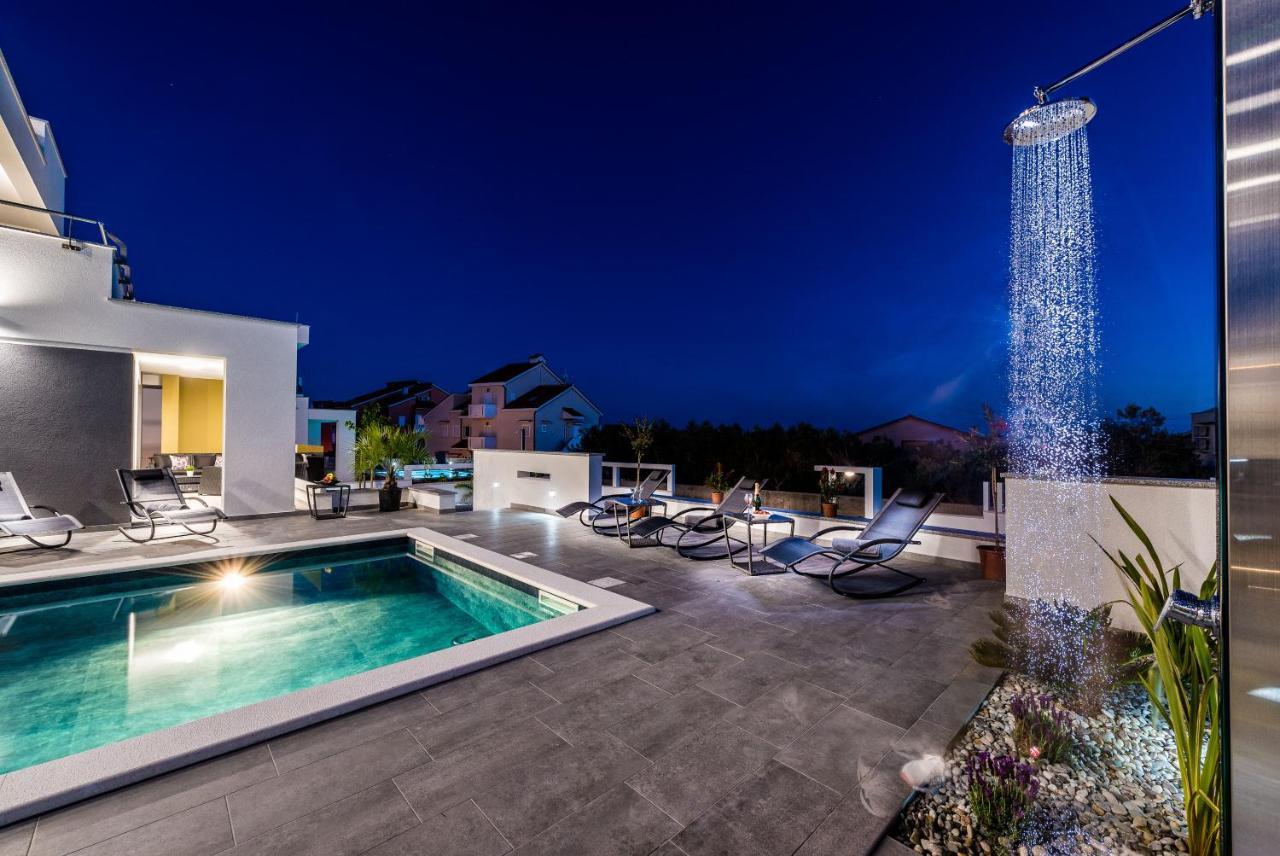 Villa Magnifica Apartments With Pool Novalja Extérieur photo