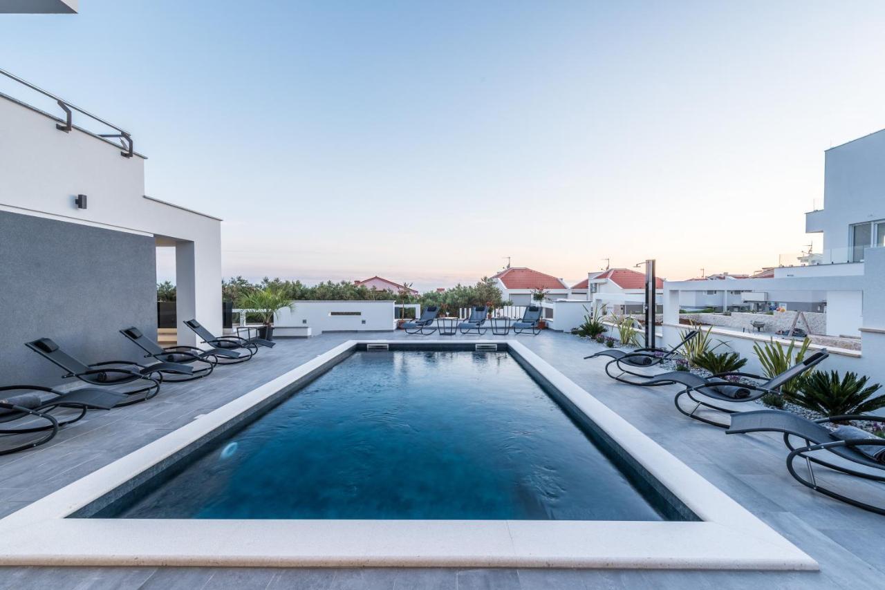 Villa Magnifica Apartments With Pool Novalja Extérieur photo