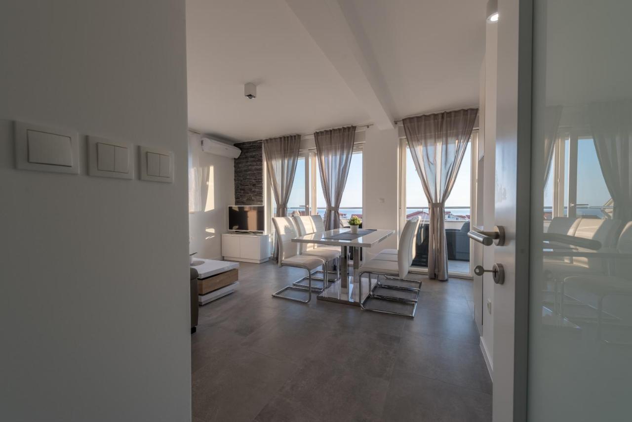 Villa Magnifica Apartments With Pool Novalja Extérieur photo
