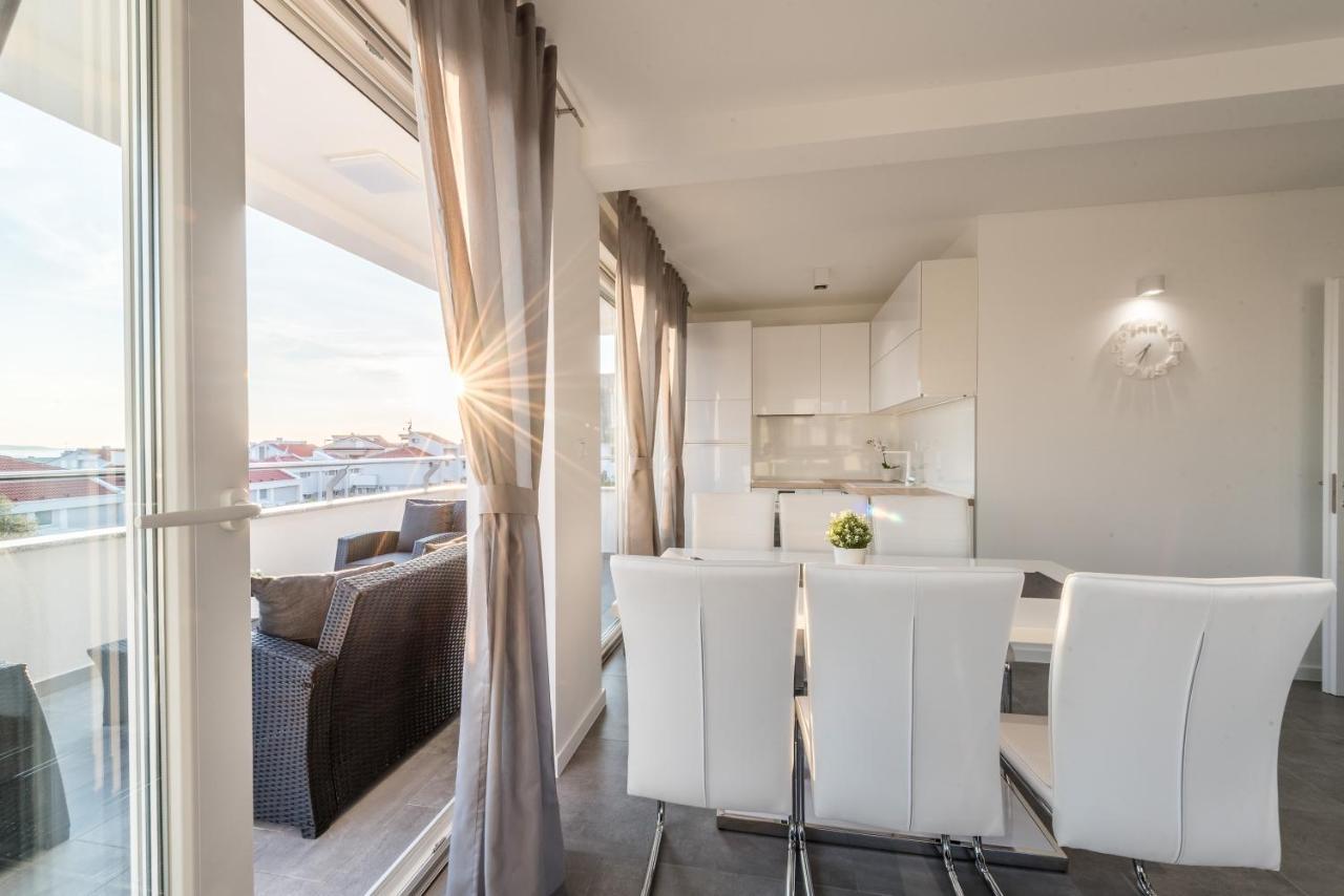 Villa Magnifica Apartments With Pool Novalja Extérieur photo