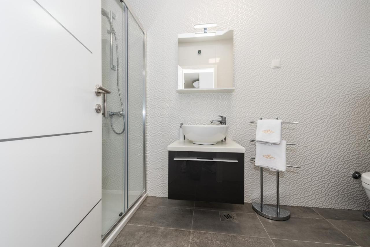 Villa Magnifica Apartments With Pool Novalja Extérieur photo